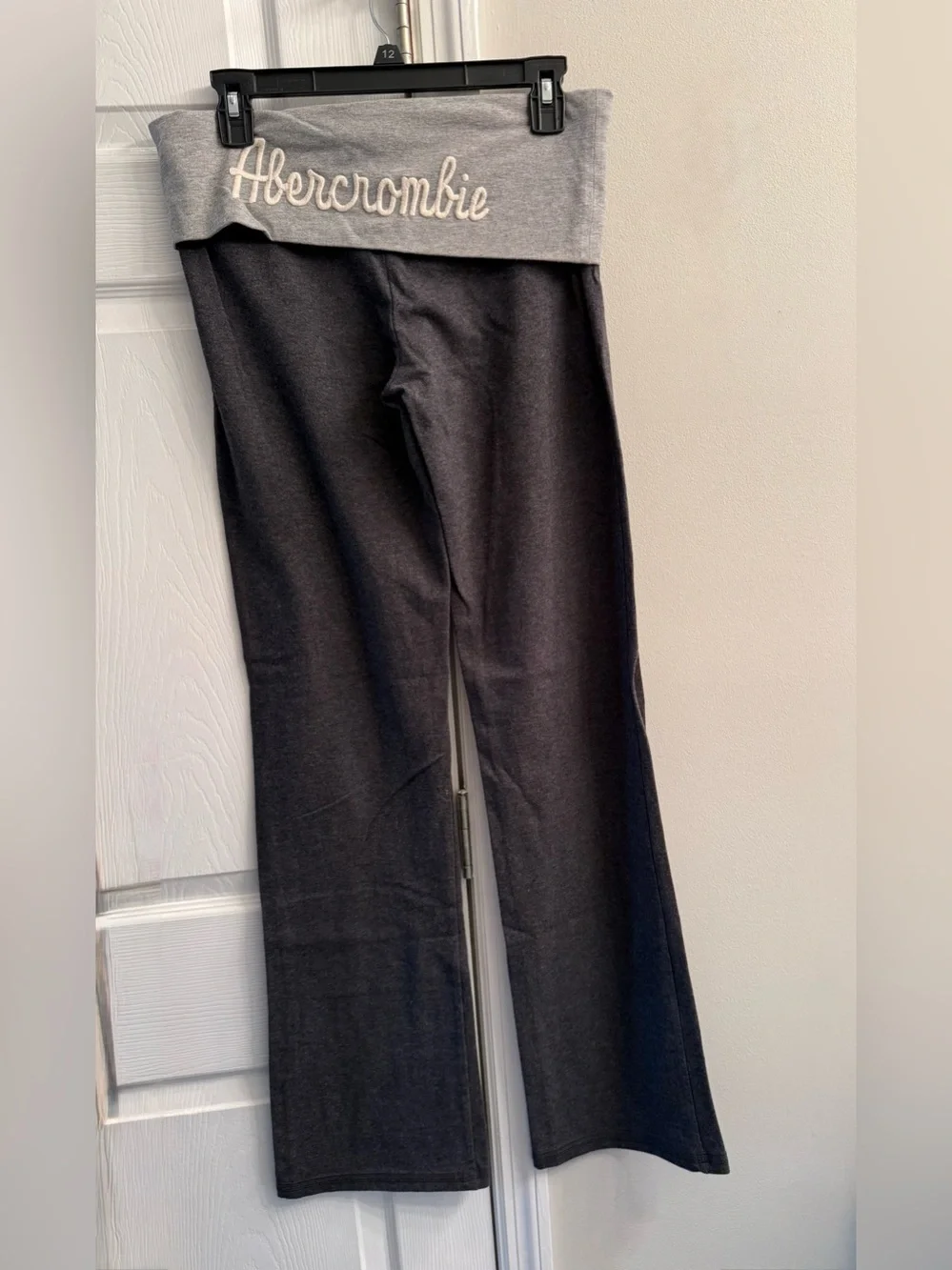 Abercrombie & Fitch Women's Charcoal Flare Yoga Pants with Light Gray Waistband - Picture 2 of 8